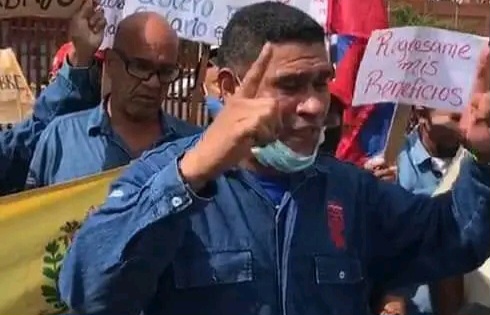 TRABAJADORES DE INDUSTRIAS EN BOLÍVAR PROTESTARON POR EXIGENCIAS LABORES: "SE NOS ESTÁ MURIENDO LA GENTE"