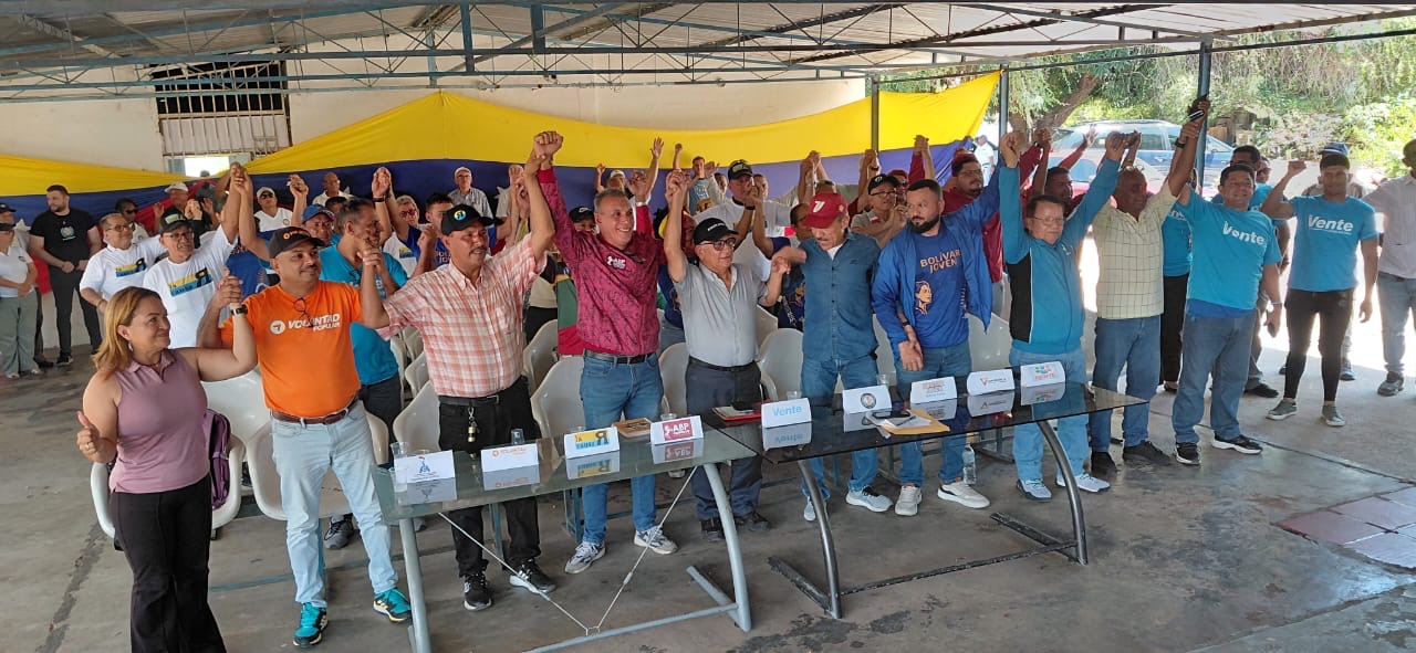 las Fuerzas Aliadas opositoras del Municipio Heres, suscribieron el MANIFIESTO DE ANGOSTURA