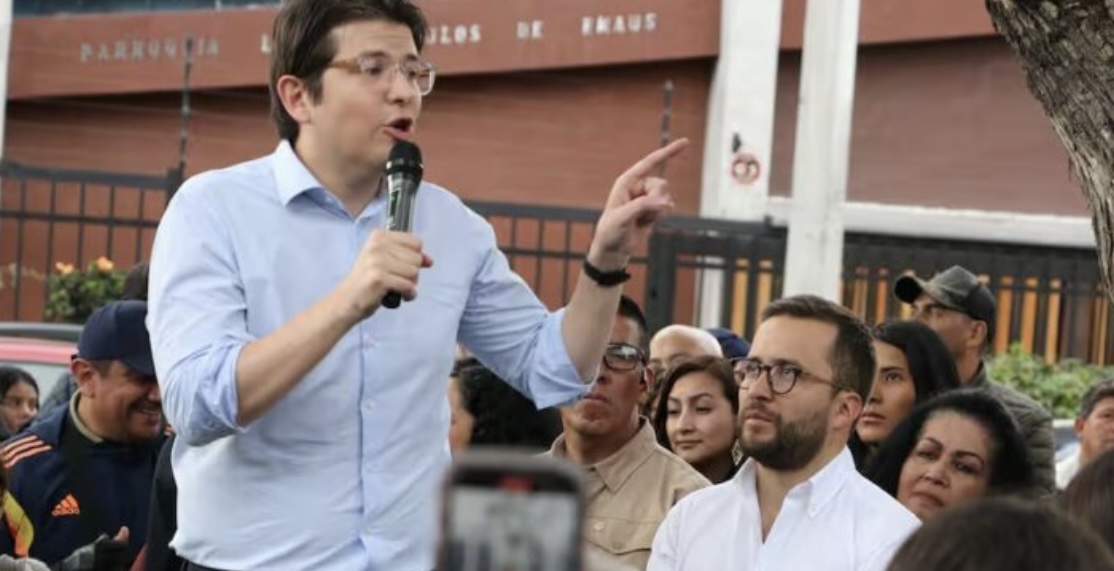 Abelardo De la Espriella se compromete «a cazar a los responsables del asesinato» de Miguel Uribe Turbay
